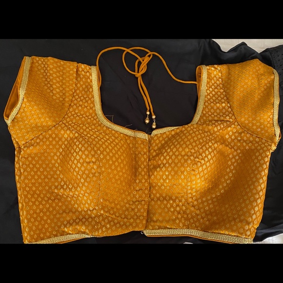 Saree blouse - Picture 1 of 1